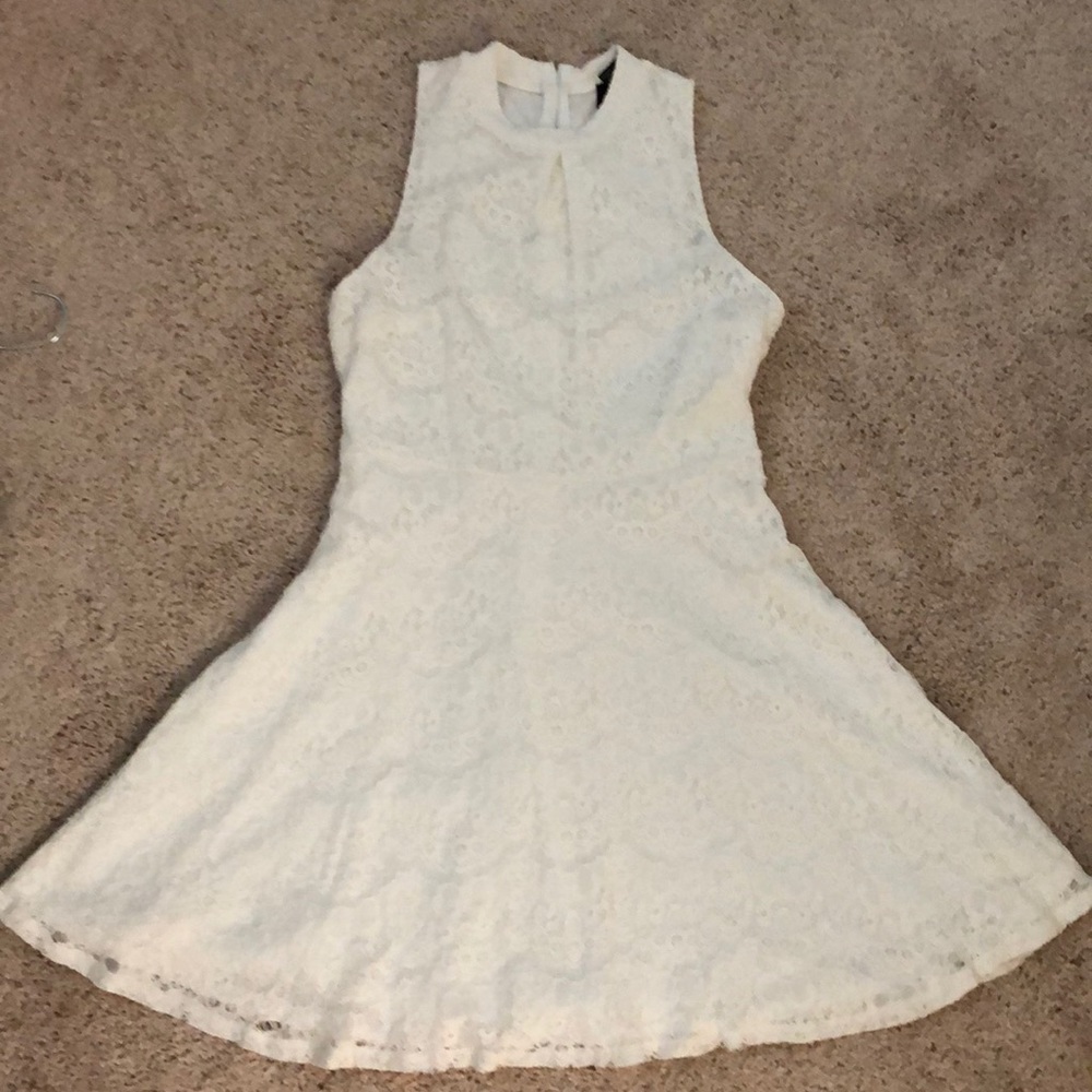 GORGEOUS white lace dress